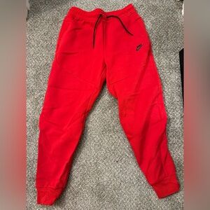 Nike Red Men’s Tech Joggers